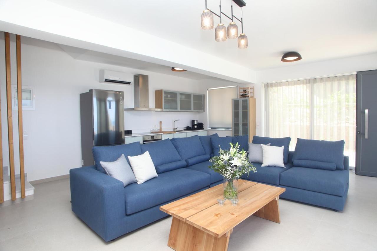 Capro - Milos Bay Villas Áyios Nikítas 외부 사진