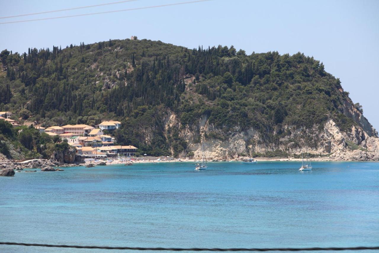 Capro - Milos Bay Villas Áyios Nikítas 외부 사진