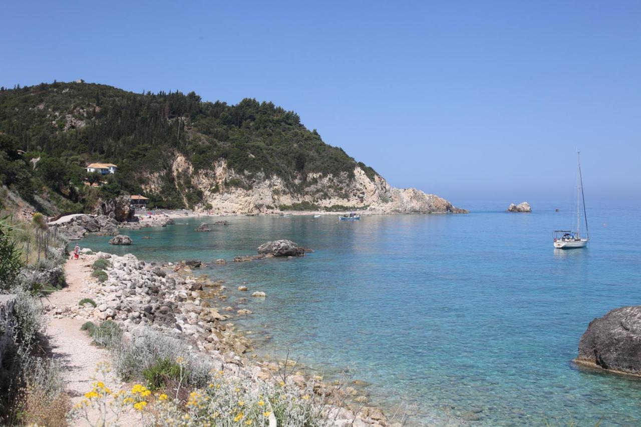 Capro - Milos Bay Villas Áyios Nikítas 외부 사진
